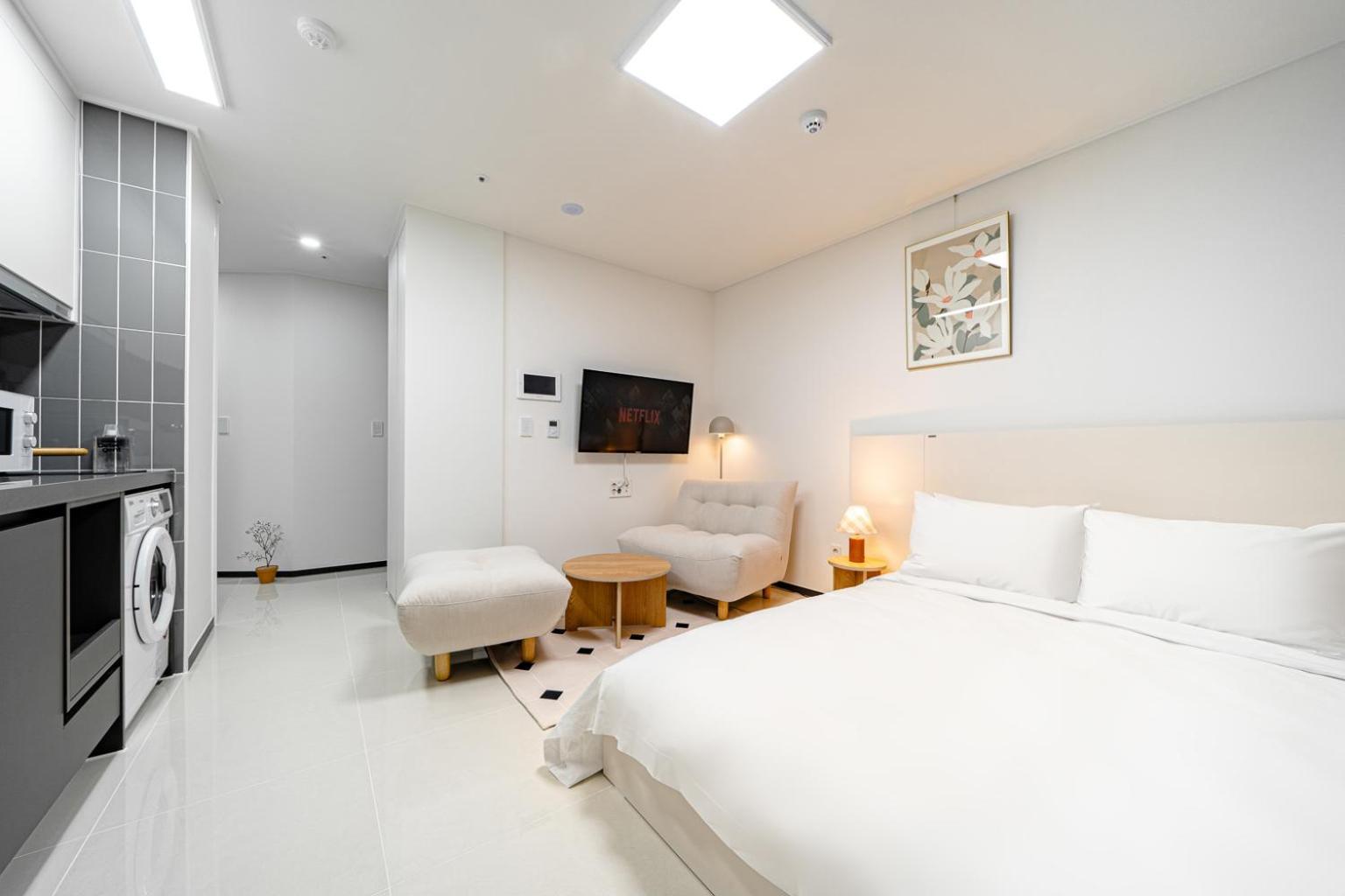 Urbanstay Busan Cityhall Exterior photo